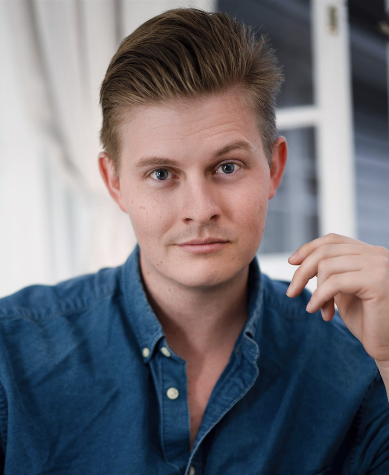 Sam Hollis